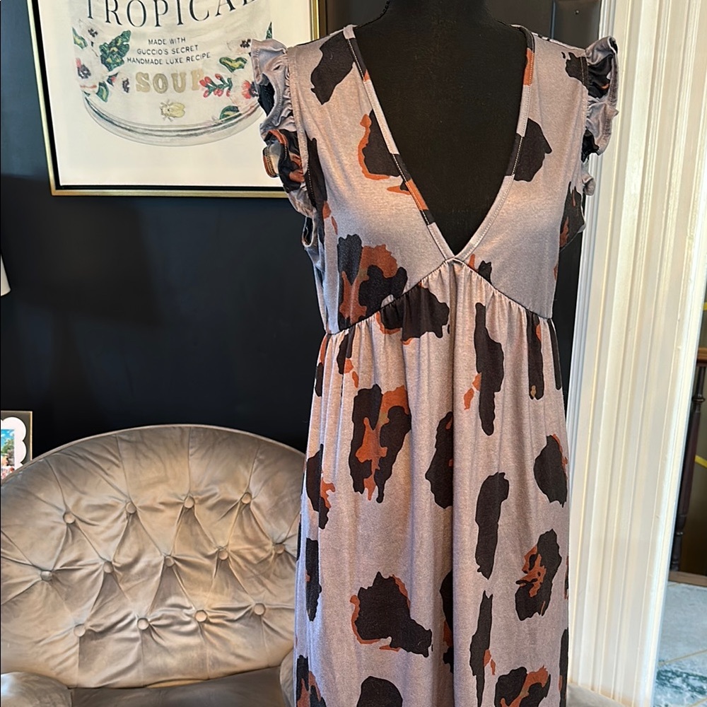 Women’s grey black animal print sundress Medium
